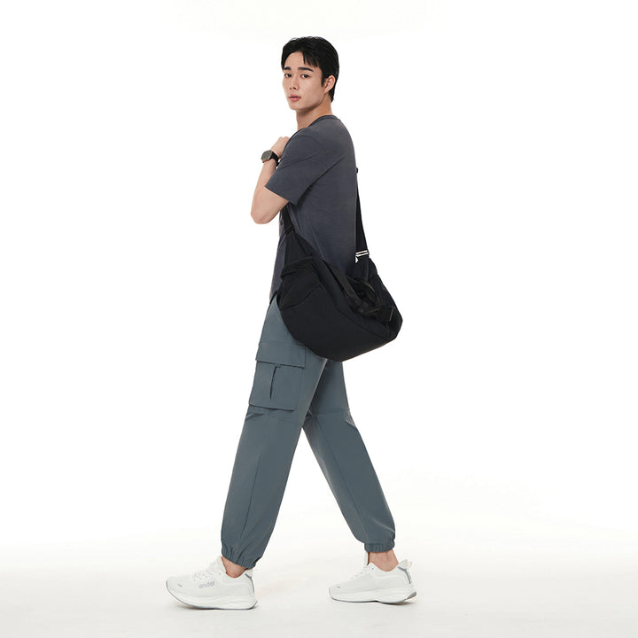 Men's Sweat Free Cargo Joggers