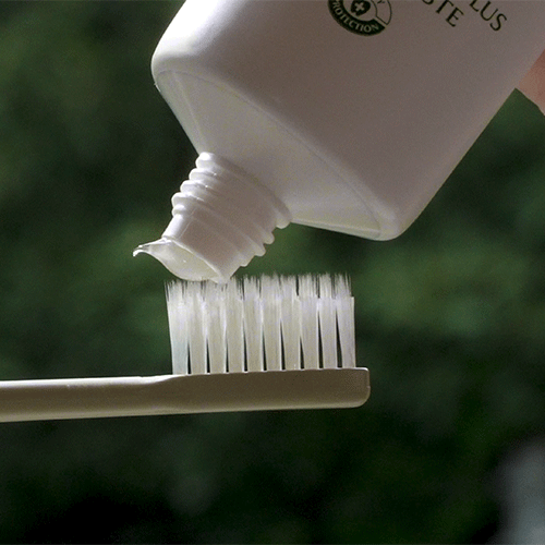 TITAD Fresh Breath Plus Toothpaste, 180g (Pack of 3)